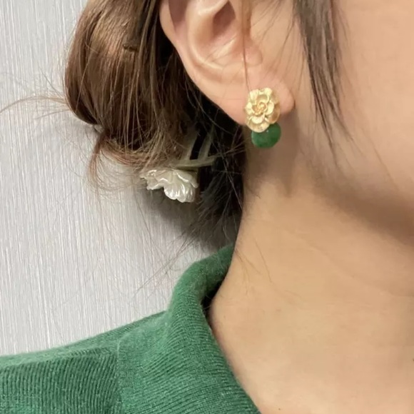 Gorgeous Gold Flower Jade Ball Earrings - Picture 3 of 6